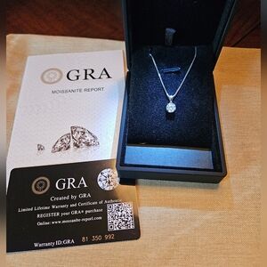 1 Carat Moissanite Pendant With Certificate